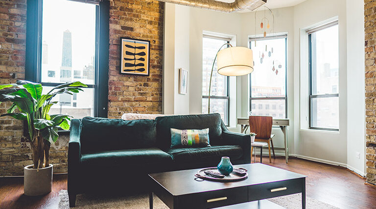 Ten Tips to Buy Your First Home